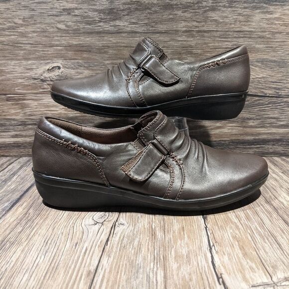 Clarks Soft Cushion Marigold Slip Ons SZ 7 13288 - Picture 2 of 8